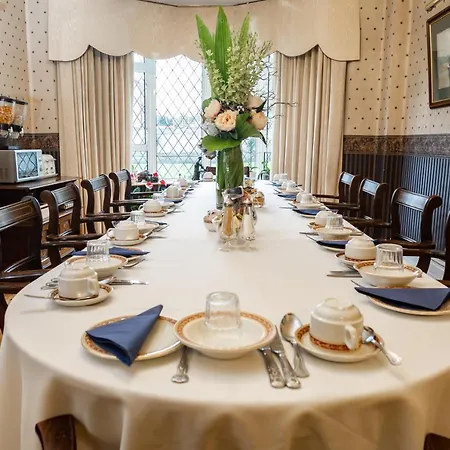 Bed and breakfast Aaron Court Dublín