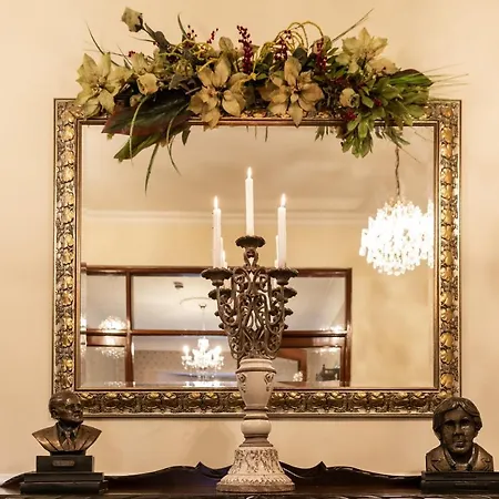 Panzió Aaron Court Dublin