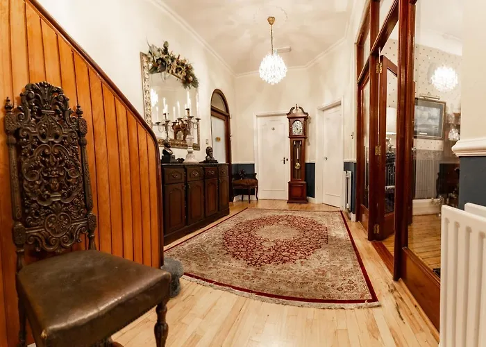 Bed & Breakfast Aaron Court