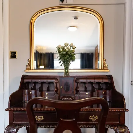 Aaron Court 3* Dublin